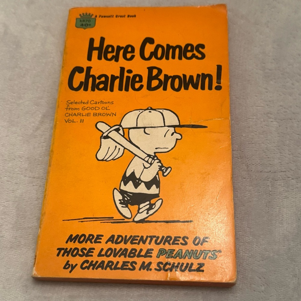 Here Comes Charlie Brown! 1966 Fawcett‎ Crest Peanuts Paperback Book